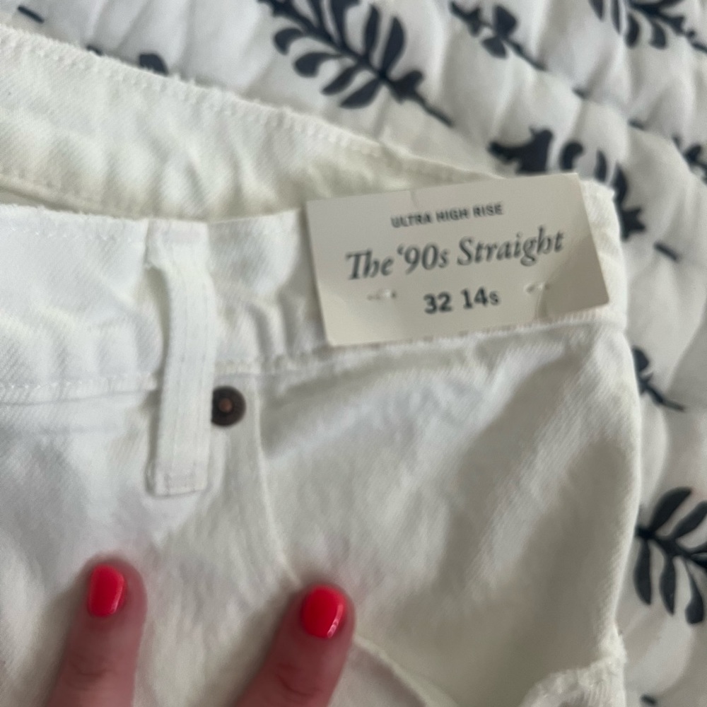 Abercrombie and fitch white destroyed jeans NWT 32 short new - Picture 2 of 3